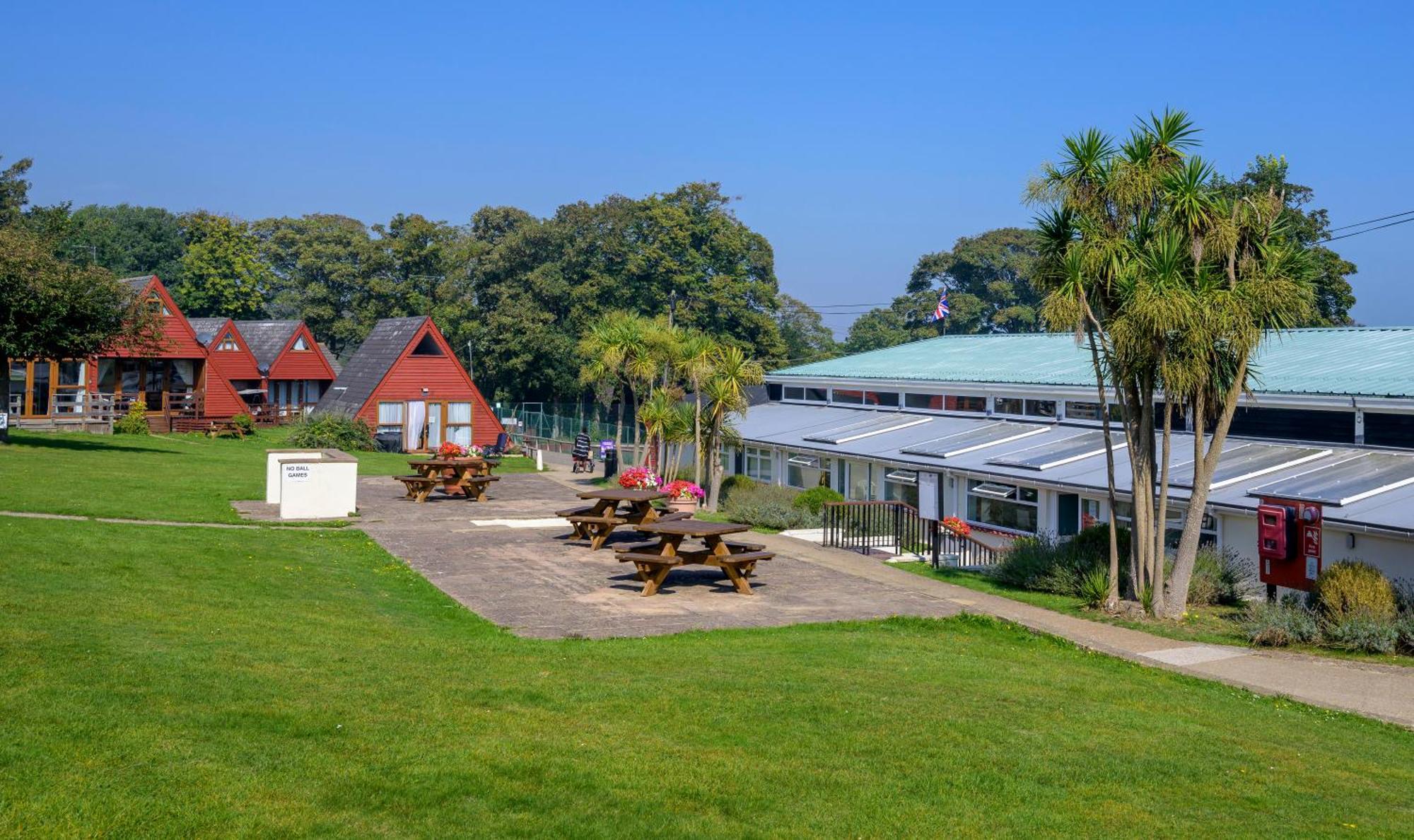 Escape To A Clifftop Chalet With Pool And Tennis Onsite - 1A Kingsdown Holiday Park Eksteriør bilde